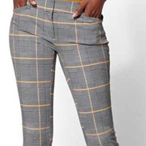 The Audrey Ankle Pant - Houndstooth